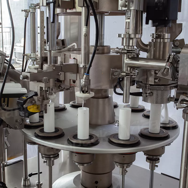 Fully Automatic High-speed Tube Filling And  Folding Machine